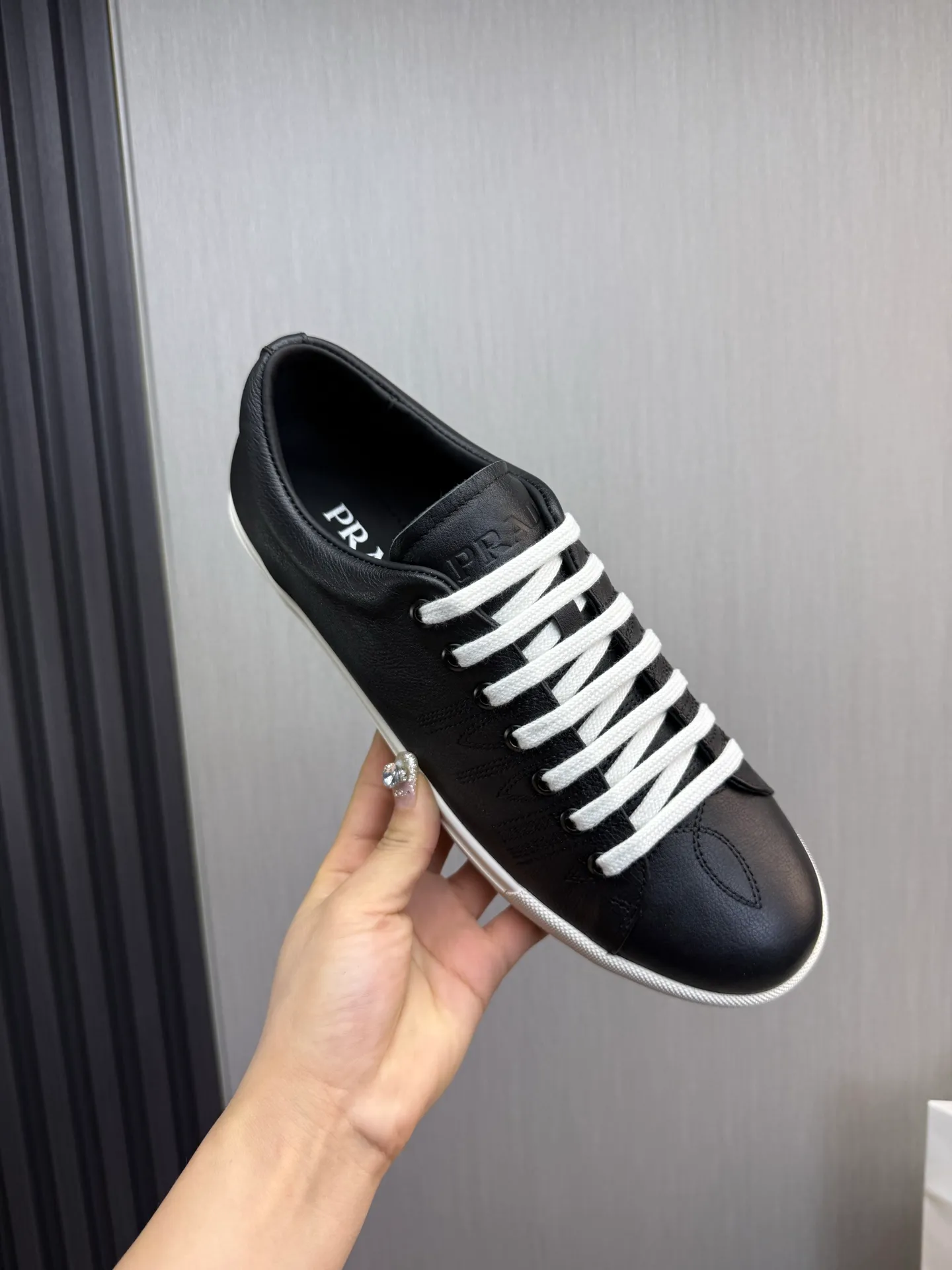 Men's shoes 560💰 [PRADA] Men's shoes are popular in the counter, the official website is synchronized, high-quality shipments ✔️Original cowhide + cowhide lining, 1🆚1 replica, original sole, 38-45 (45 customized, non-refundable)